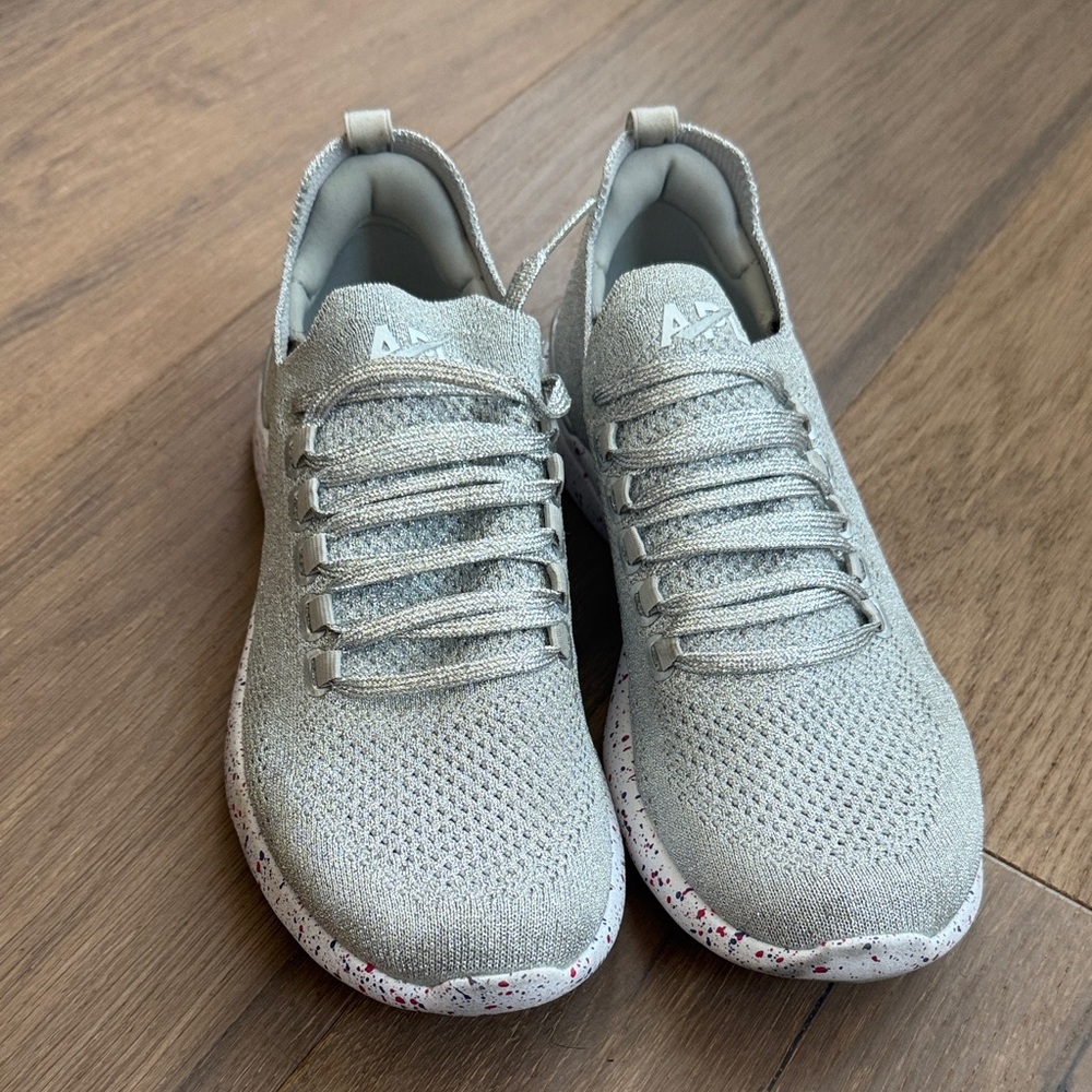 Like new APL sneakers